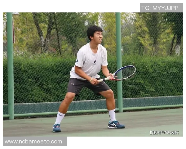 重庆网球队在全国锦标赛中的灵活战术与表现分析