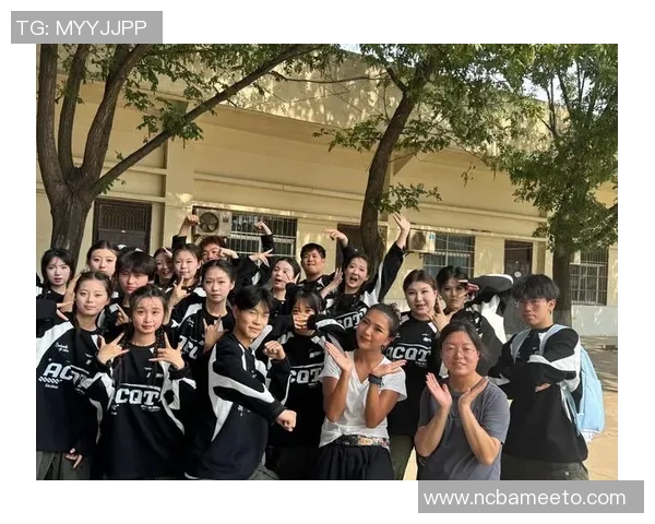 成都街舞队在马拉松大满贯中的灵活性表现引发热议与赞赏